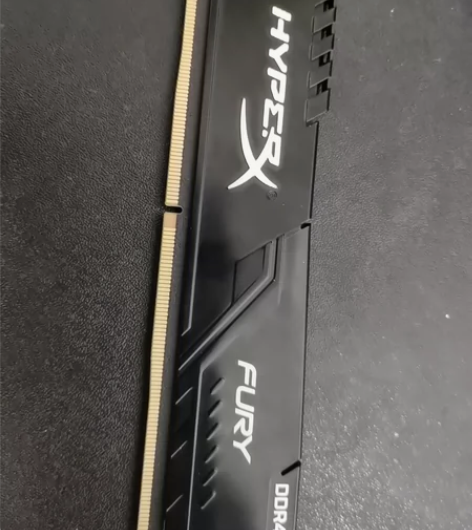 金士顿骇客神条2666MHZ 8G 自...