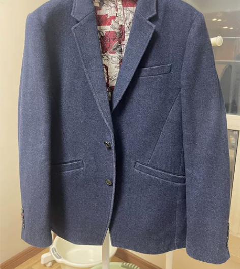 男装深蓝色毛呢西服外套,尺码M,闲置转让,...