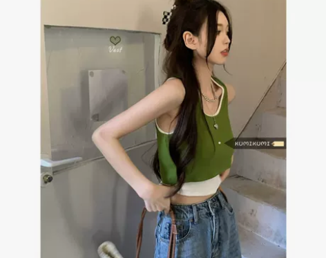 辣妹设计感假两件运动背心女夏季小众绿色外穿...