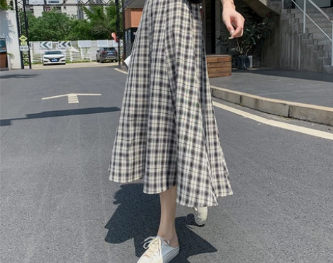 复古格子半身裙女夏季新款显瘦百搭气质高腰中...
