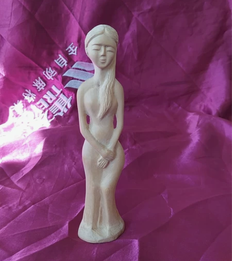 手工艺木雕摆件，黄檀木质地坚硬色泽金黄色，...