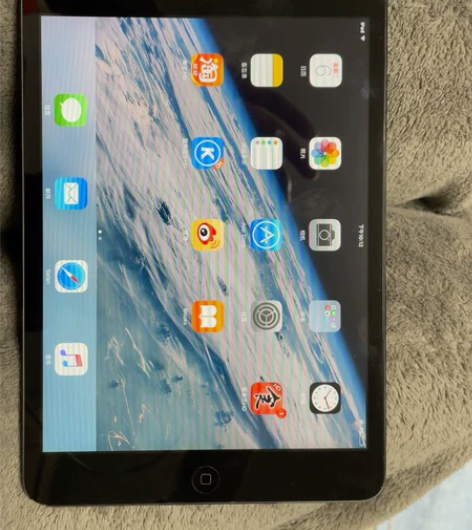 iPad mini 1 ，黑色 16G。无...