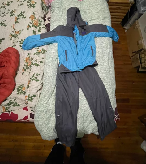 校服 165的 全新没有穿过 在学校购...