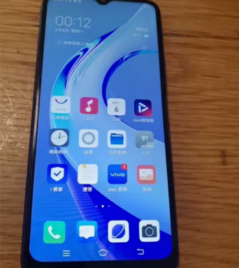 VIVOY30，4+64G成色95新，手机...