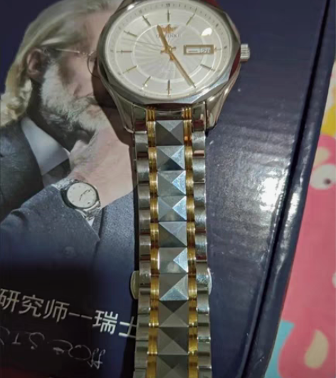 包邮瑞士欧品客手表 刚买几天 表是不错 就...