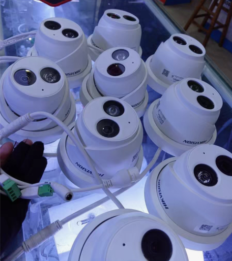 海康130万拾音网络摄像头 型号：2CD3...