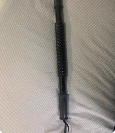 臂力器,练胸练臂都可以,随时可以玩 感兴趣...