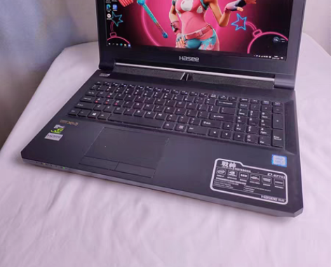 i7七代GTX1060神舟战神z7游戏本二...