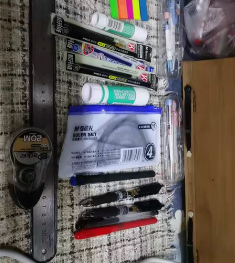 赠品1 主页（不含邮费)满100 （送全套...