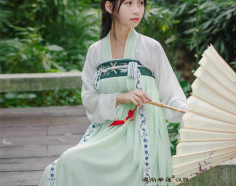 转卖汉尚华莲传统汉服女绣花齐胸襦裙唐制高腰...