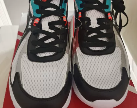 匹克运动跑鞋 40码 商品一经售出,不退...