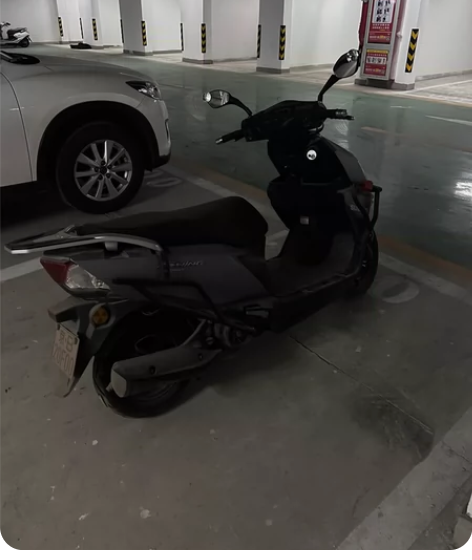 不降价，喜欢就拍，别磨磨唧唧的。铃木UY1...