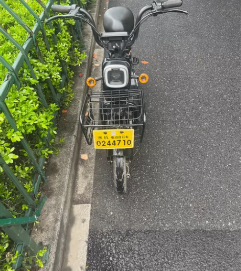 绿源48V新国标电动车,有意者联系!非诚勿...