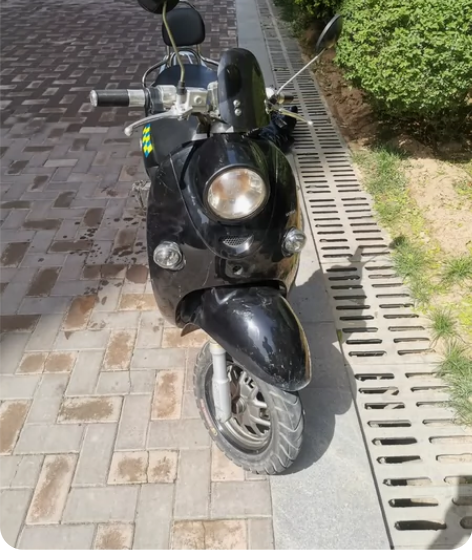 绿源电动车，21年换的48v20A超威电池...