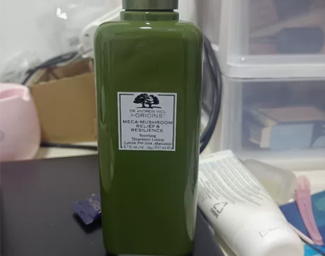 悦木之源菌菇水  用过几天 跟我个人肤质不...