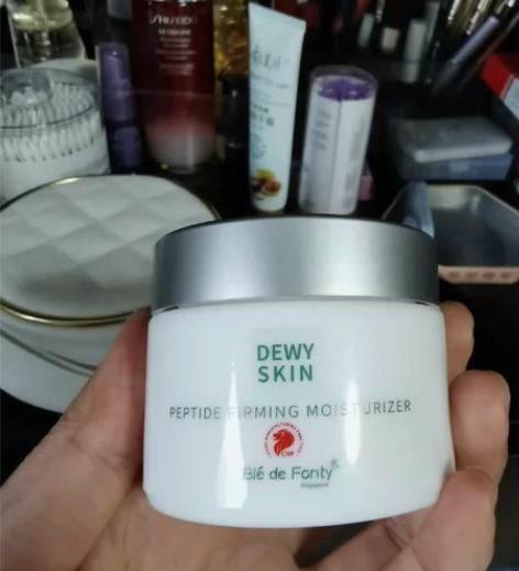 red书旗舰店购买,保证正品, 我用在脸上...