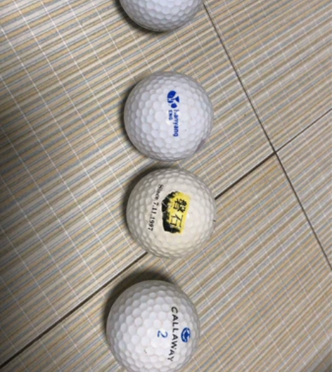 闲置的高尔夫球,各种牌子的都有,99块10...