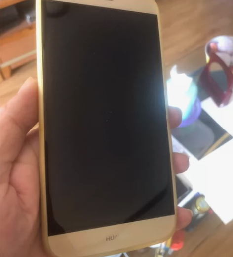 正品华为麦芒智能手机,九五新,送套,专卖店...