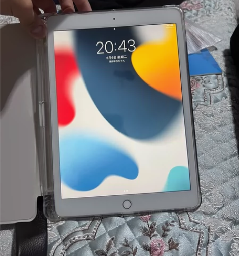ipad2020（8代）   wifi版9...
