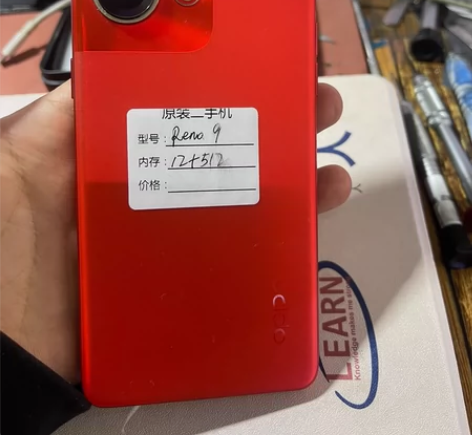 oppo reno9. 99新。刚买没...